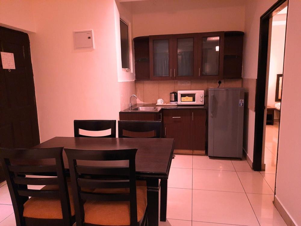 Hotel Nagarjuna Suites Bangalore Exteriör bild