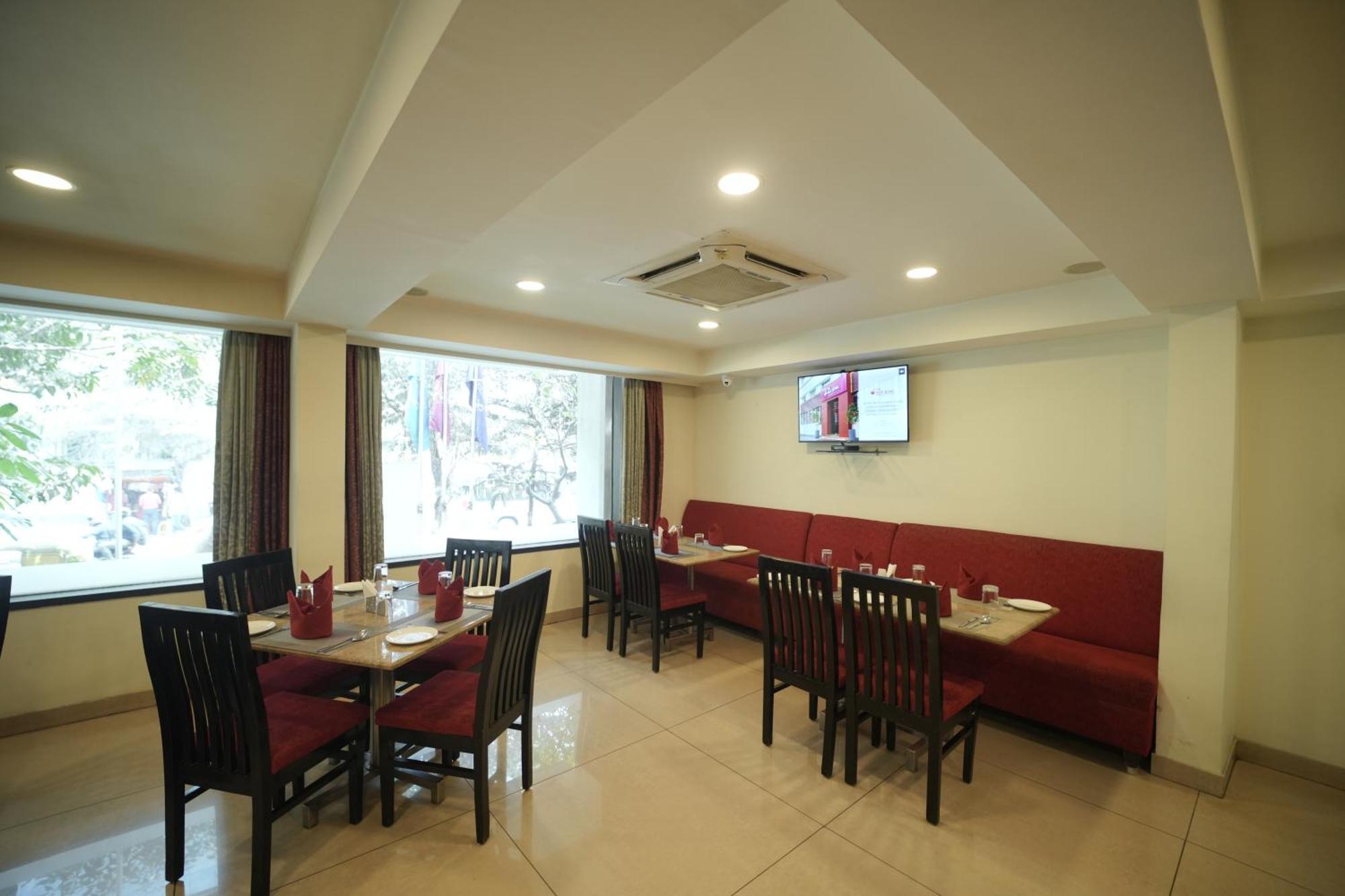 Hotel Nagarjuna Suites Bangalore Exteriör bild