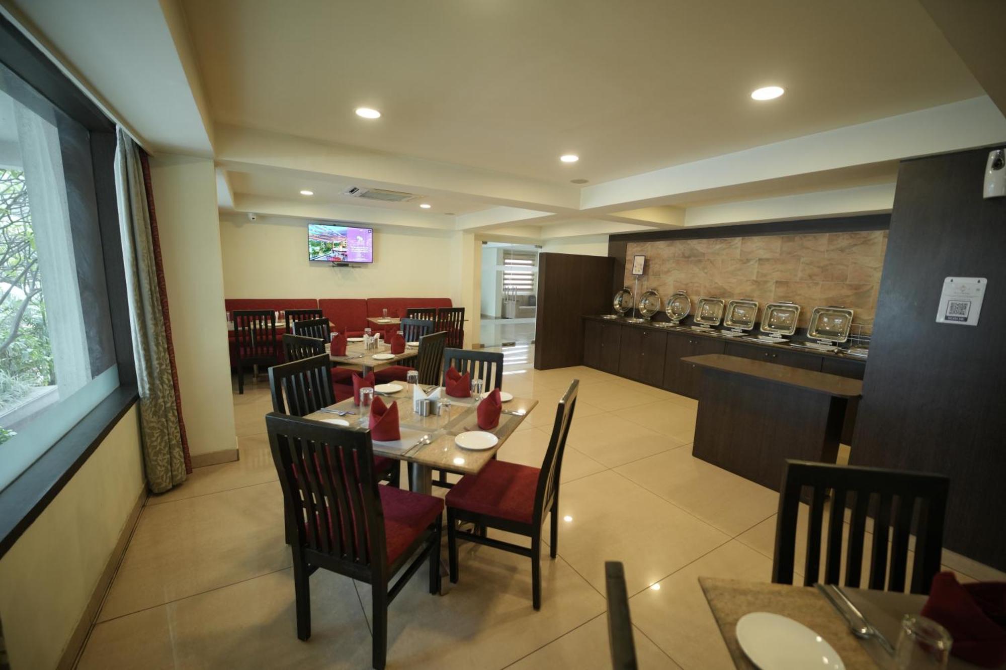 Hotel Nagarjuna Suites Bangalore Exteriör bild